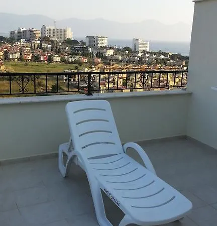 Villa Long Beach